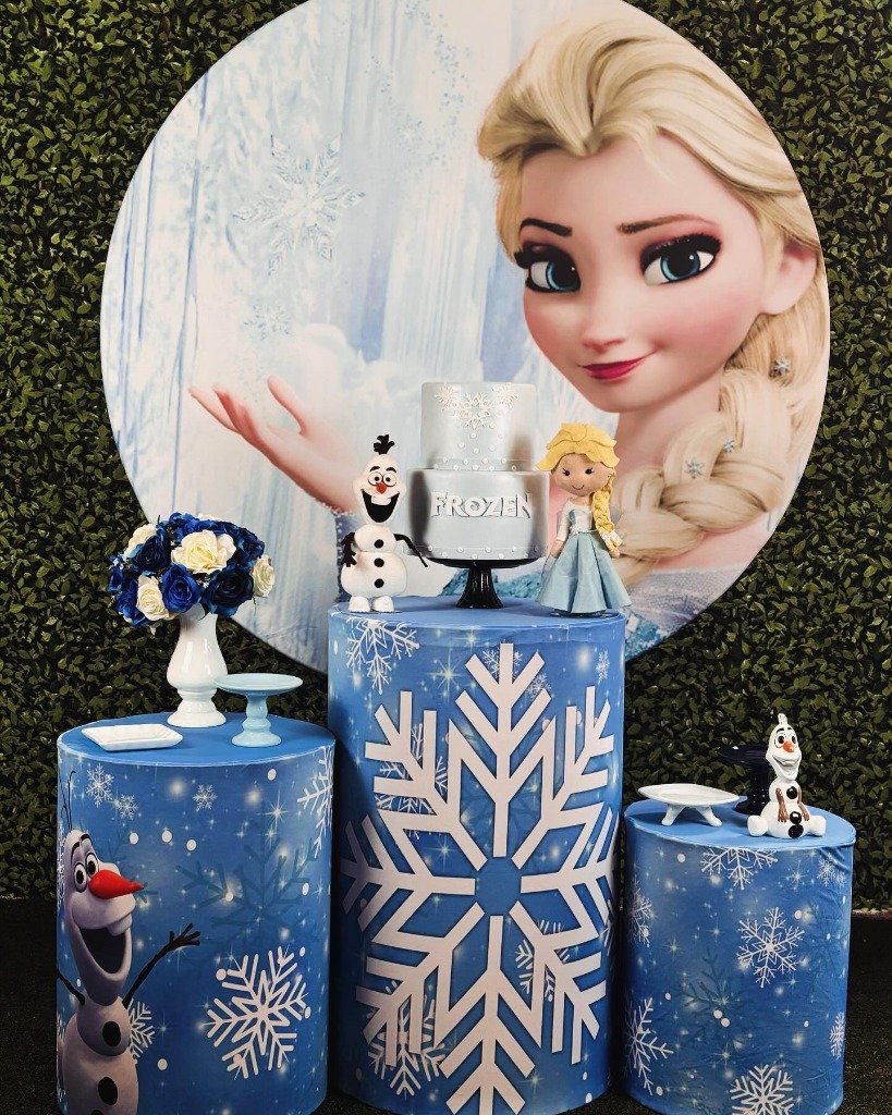 Decoração Pegue e Monte Tema Frozen - Maya Locações Piracicaba