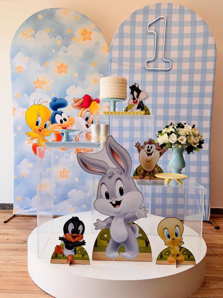 Decoração Pegue e Monte Tema Looney Tunes - Maya Locações Piracicaba